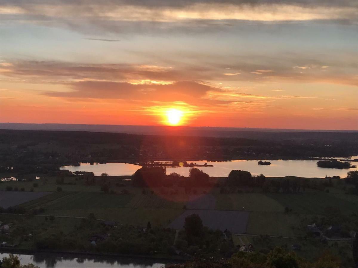 Appart Prive Dans Le Chateau Du Landin Le Landin Zewnętrze zdjęcie